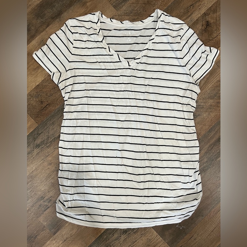 Maternity Tshirt